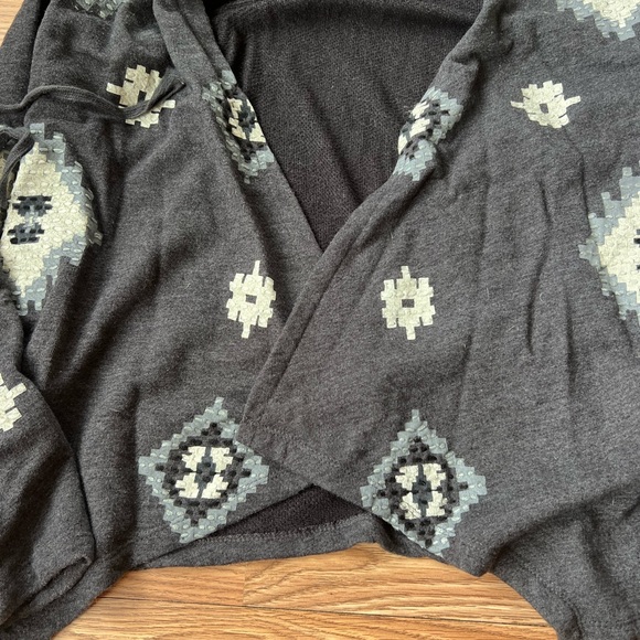 Lucky Bliss Open Front Cardigan Gray Cream Aztec Pattern women’s medium - Picture 3 of 9